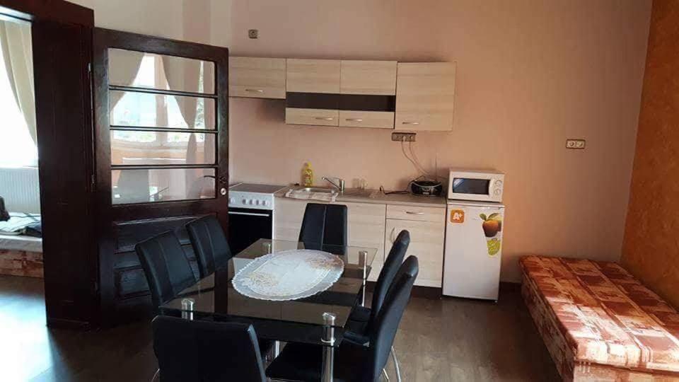 Korona Panzio Bed & Breakfast Blh nad Iplom Dış mekan fotoğraf